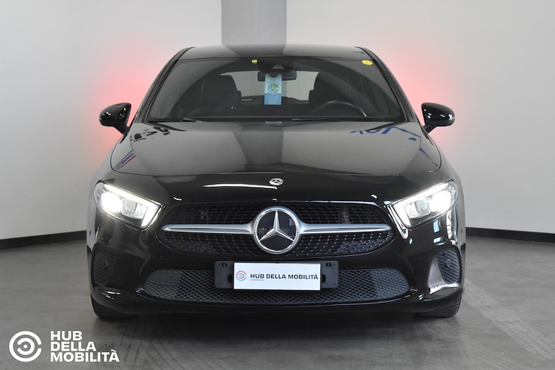 MERCEDES-BENZ A 180 d Automatic Business Extra